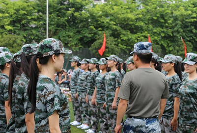 贵阳工业计算机职业学校2019年报名条件、招生对象