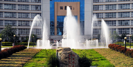 曲靖师范学院